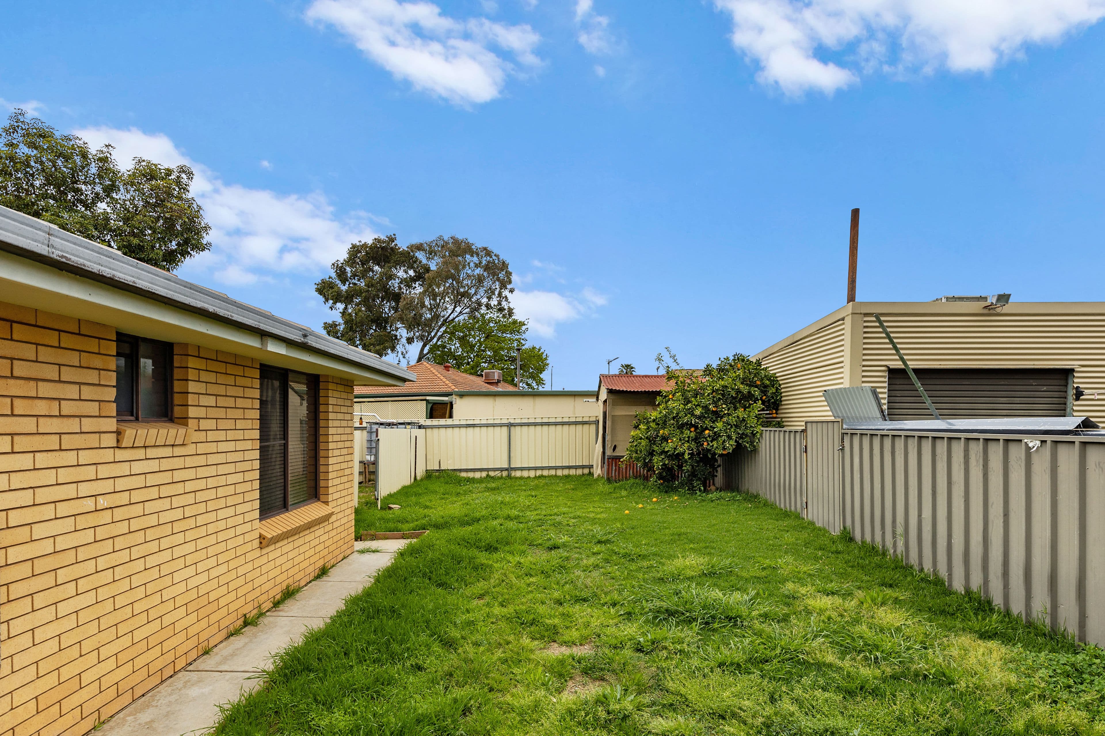 60 Elizabeth Avenue, FOREST HILL NSW 2651, Forest Hill - Thumbnail 8