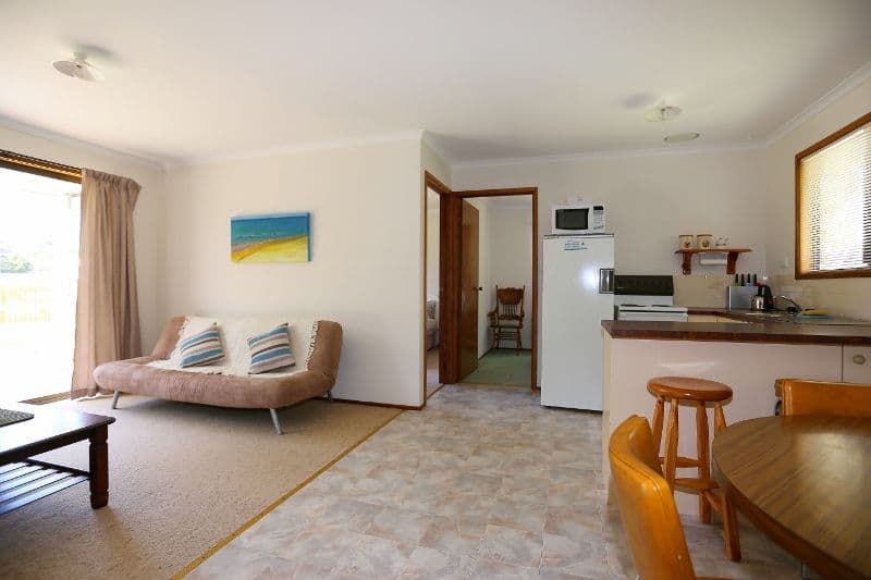 15 Cummings Street, Wodonga VIC 3690, Wodonga - Thumbnail 2