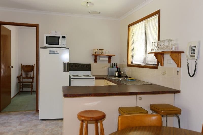 15 Cummings Street, Wodonga VIC 3690, Wodonga - Thumbnail 3