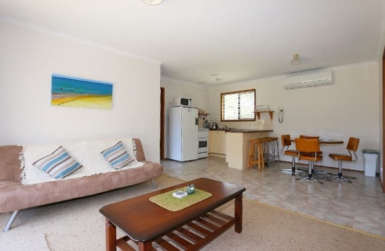 15 Cummings Street, Wodonga VIC 3690, Wodonga - Thumbnail 7