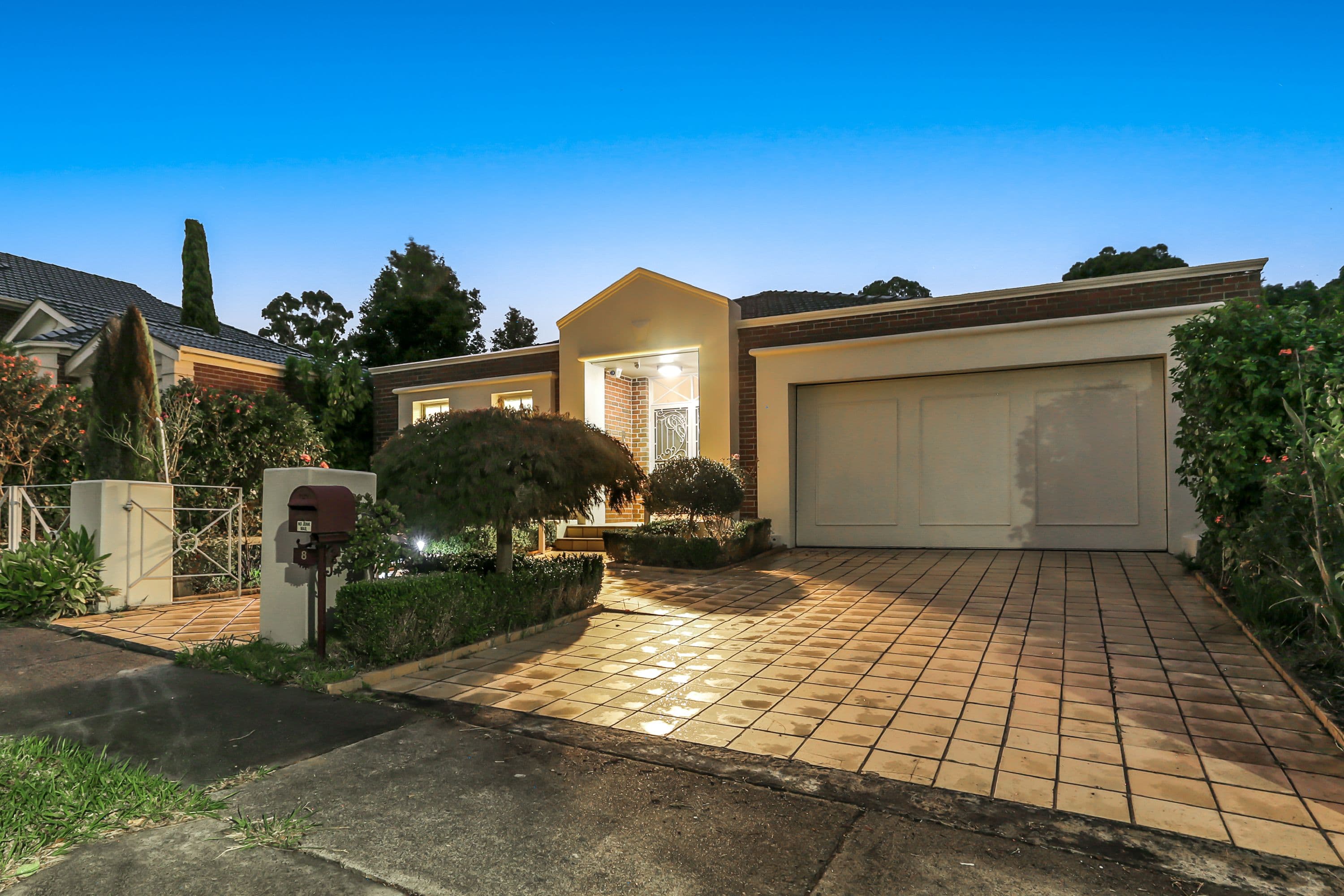 8 Richardson Rise, Wantirna South VIC 3152, Wantirna South - Image 1
