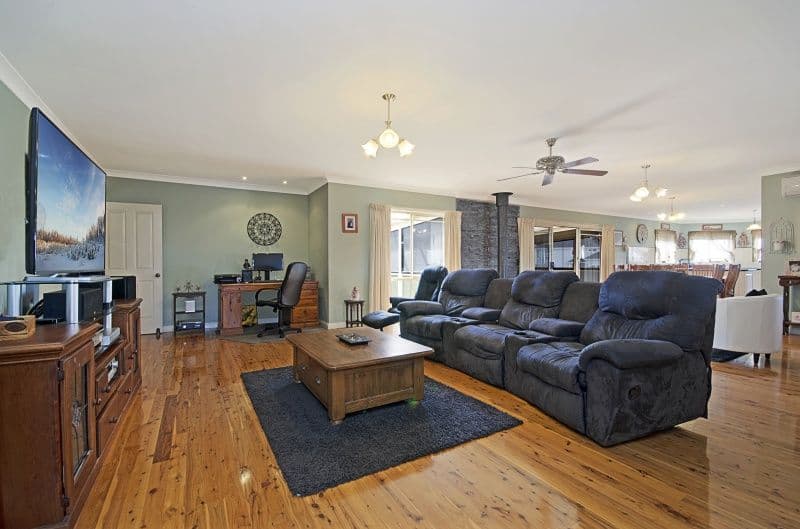 101 Yverdon Drive, Bannockburn VIC 3331, Bannockburn - Thumbnail 6