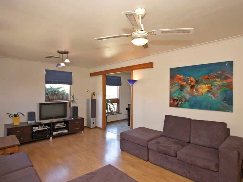 17 Hollins Street, OLD NOARLUNGA SA 5168, Old Noarlunga - Thumbnail 2