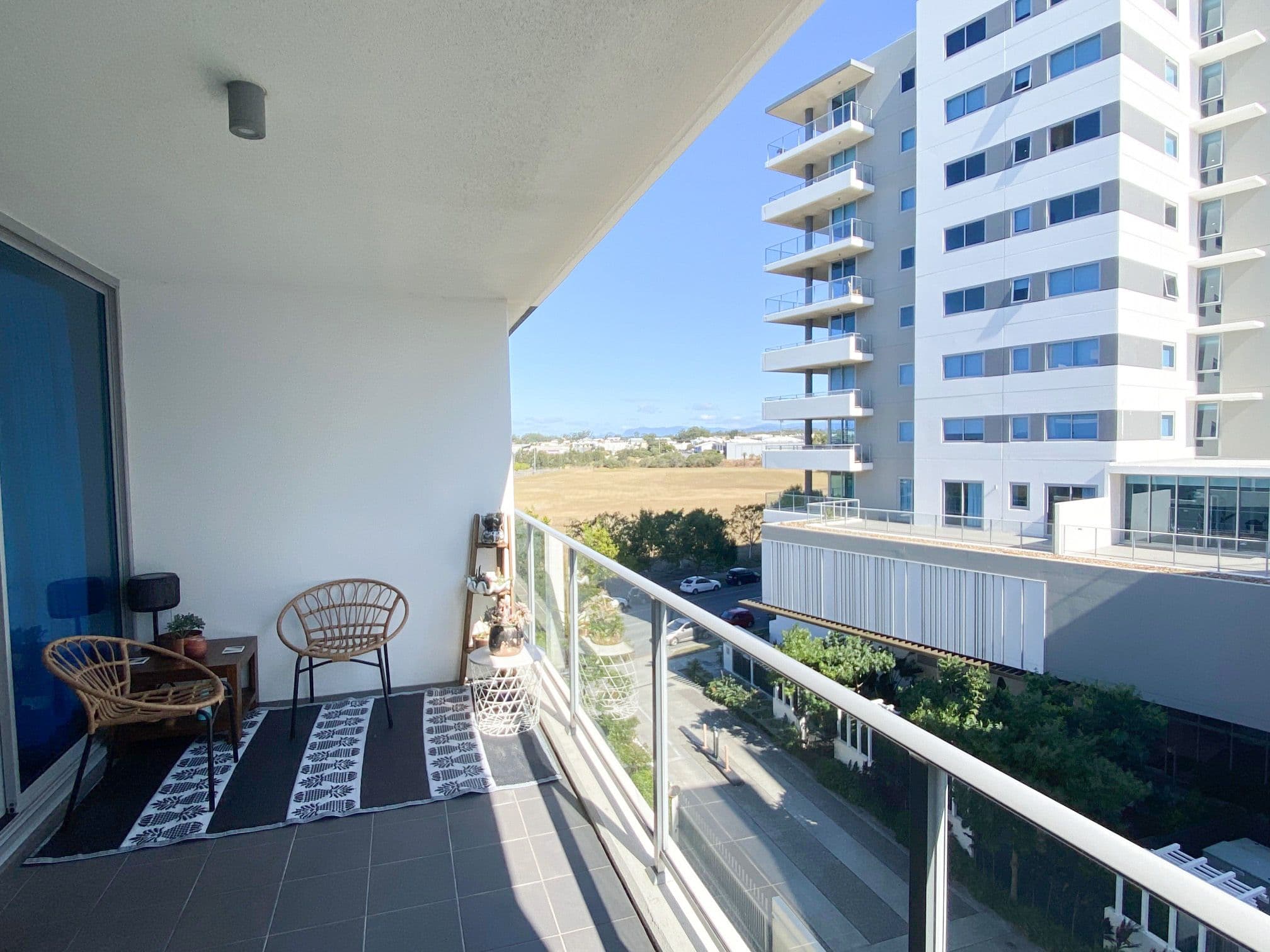 2 East Quay Drive, Biggera Waters QLD 4216, Biggera Waters - Thumbnail 2