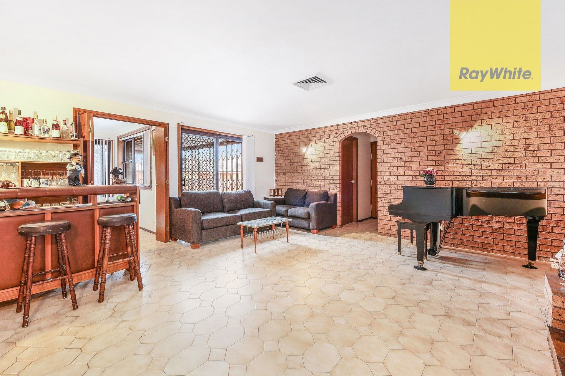 17 Hereford Place, South Wentworthville NSW 2145, South Wentworthville - Thumbnail 3