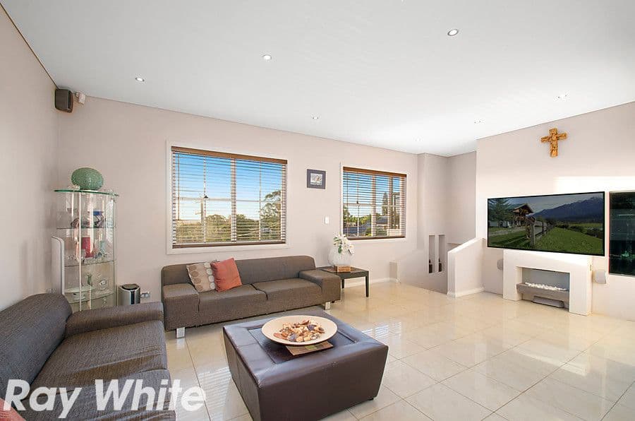 25 Oleander Avenue, BAULKHAM HILLS NSW 2153, Baulkham Hills - Thumbnail 3