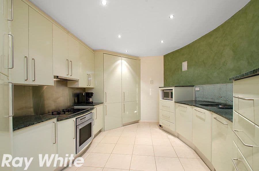 25 Oleander Avenue, BAULKHAM HILLS NSW 2153, Baulkham Hills - Thumbnail 4