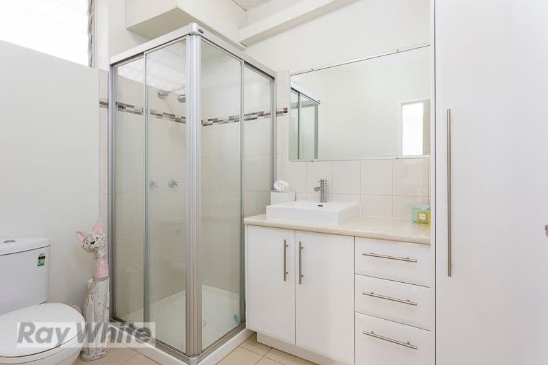 24 Weston Street, Coorparoo QLD 4151, Coorparoo - Thumbnail 4