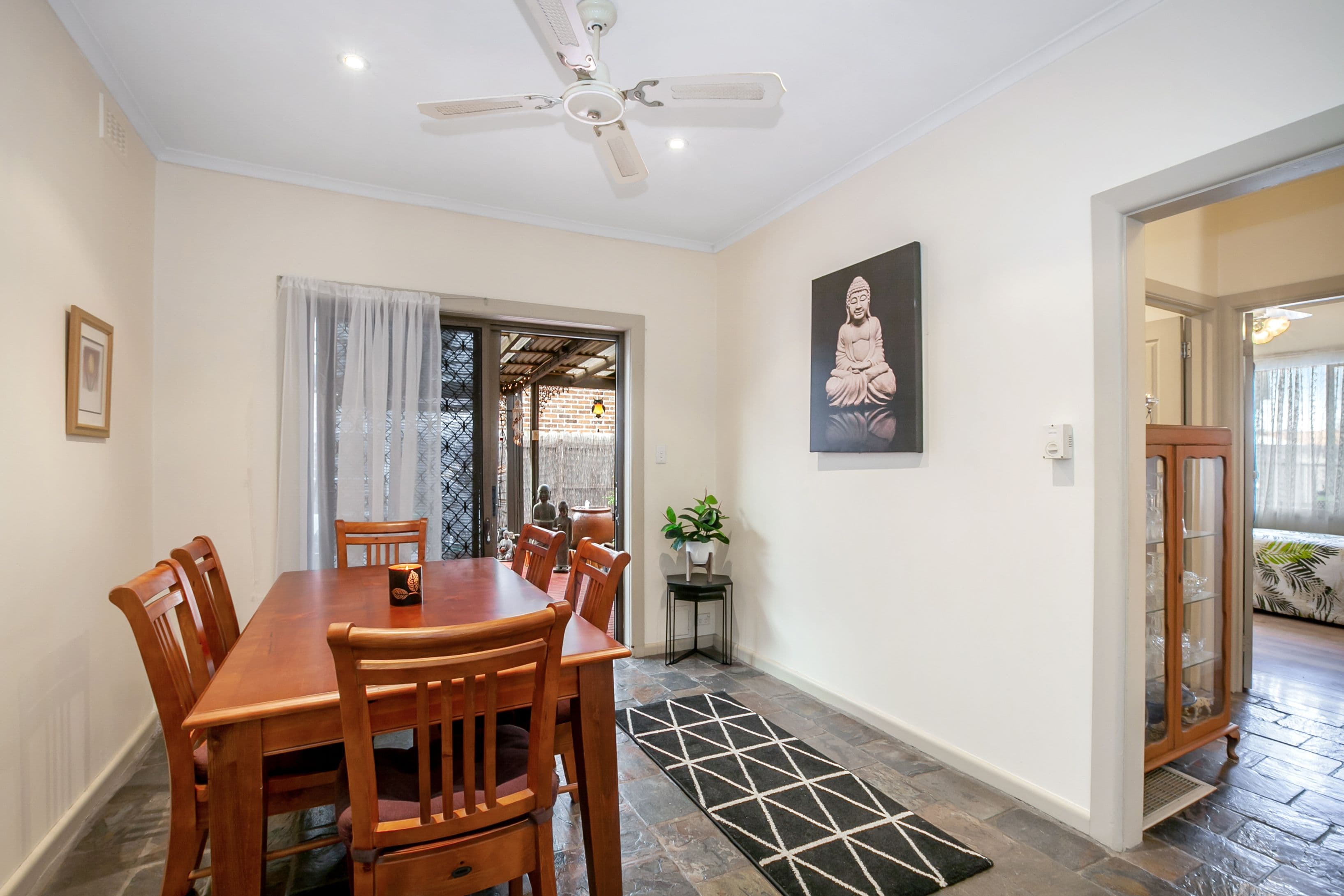 56 Rathcown Road, Reservoir VIC 3073, Reservoir - Thumbnail 4