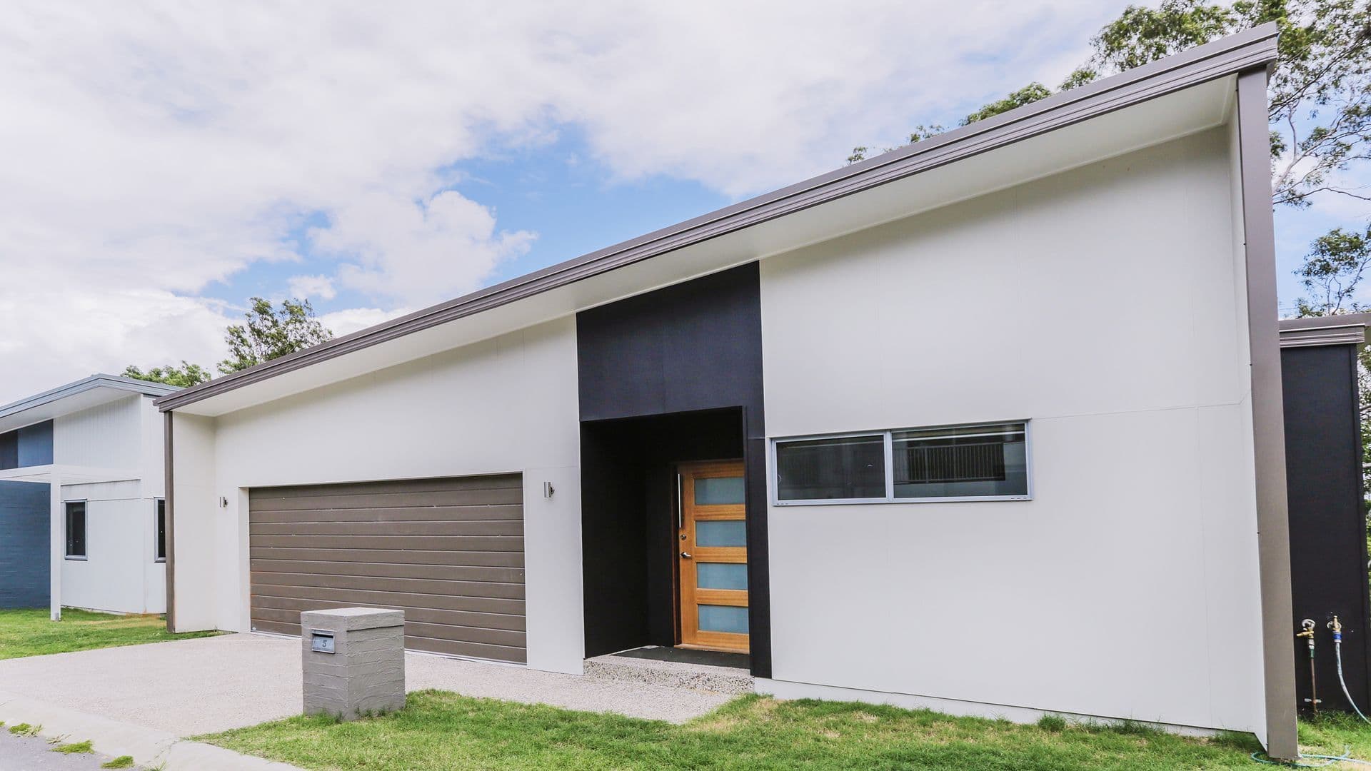 5 Birdie Place, Carbrook QLD 4130, Carbrook - Image 1
