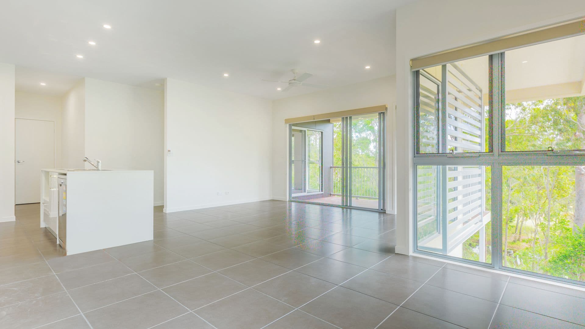 5 Birdie Place, Carbrook QLD 4130, Carbrook - Thumbnail 3