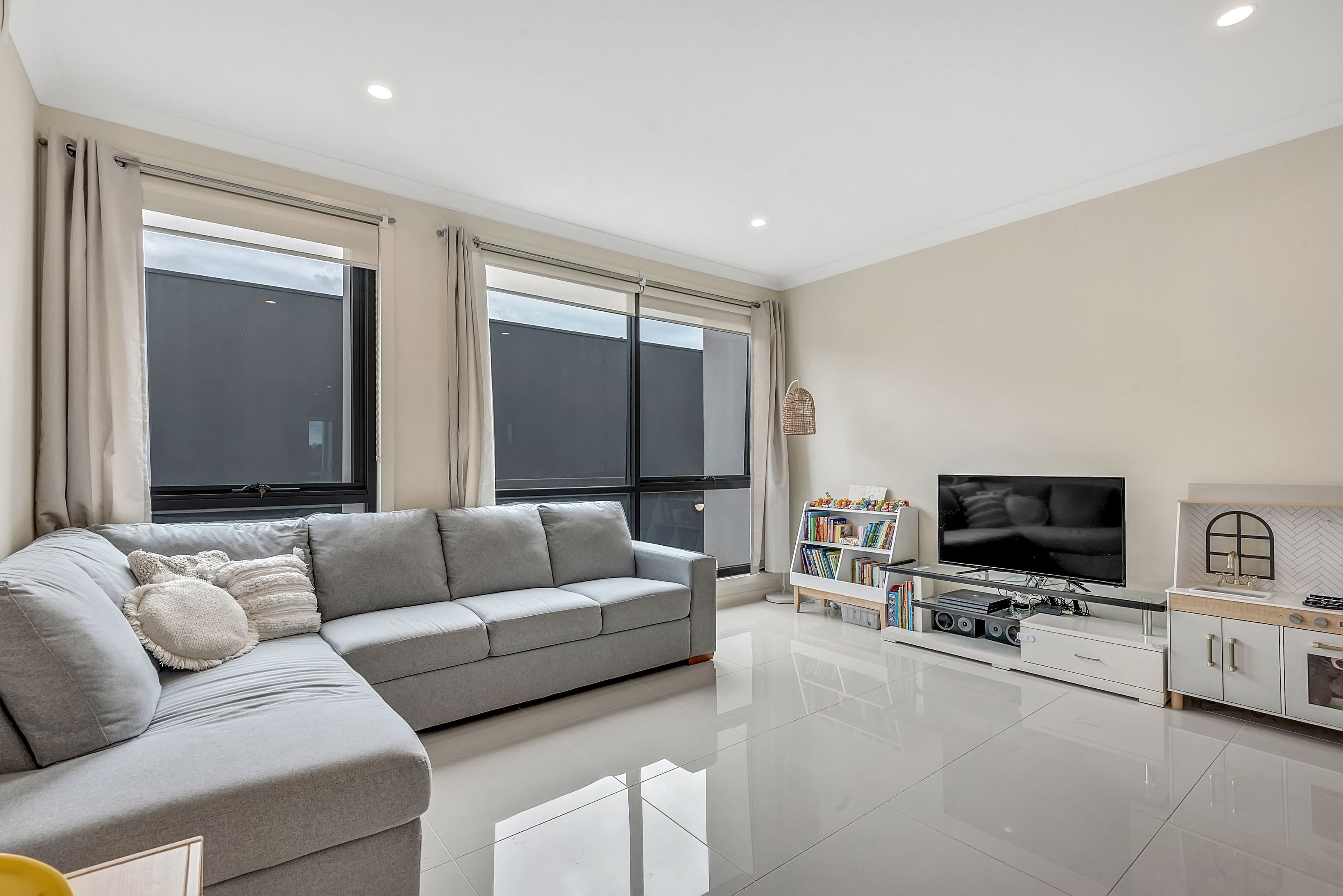 70 Hazel Glen Drive, Doreen VIC 3754, Doreen - Thumbnail 4