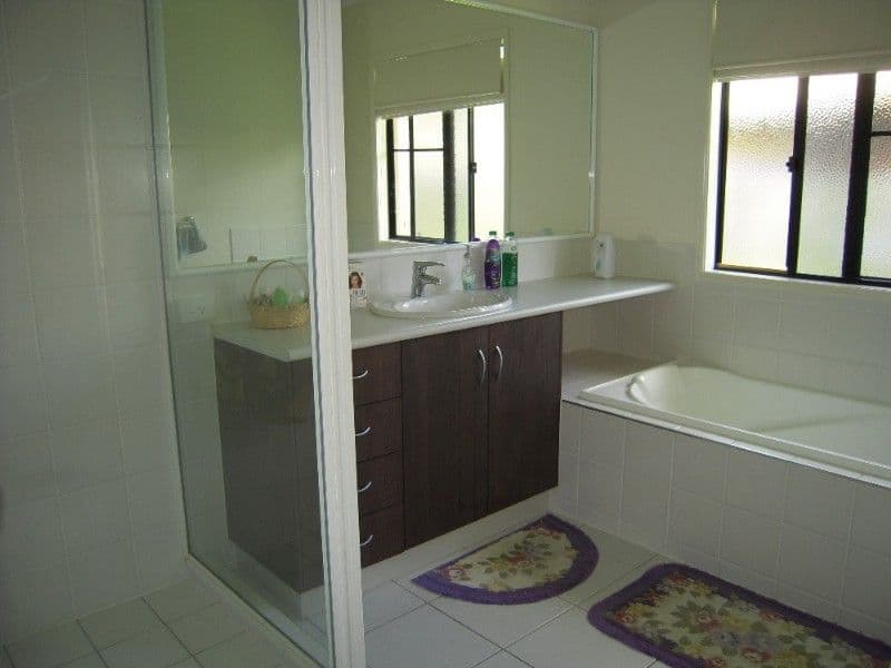8 Eva Parade, GLENELLA QLD 4740, Glenella - Thumbnail 4