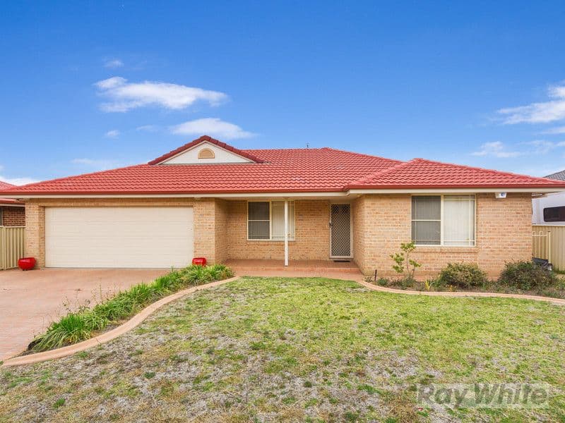 68 Wahroonga Drive, TAMWORTH NSW 2340, Tamworth - Image 1