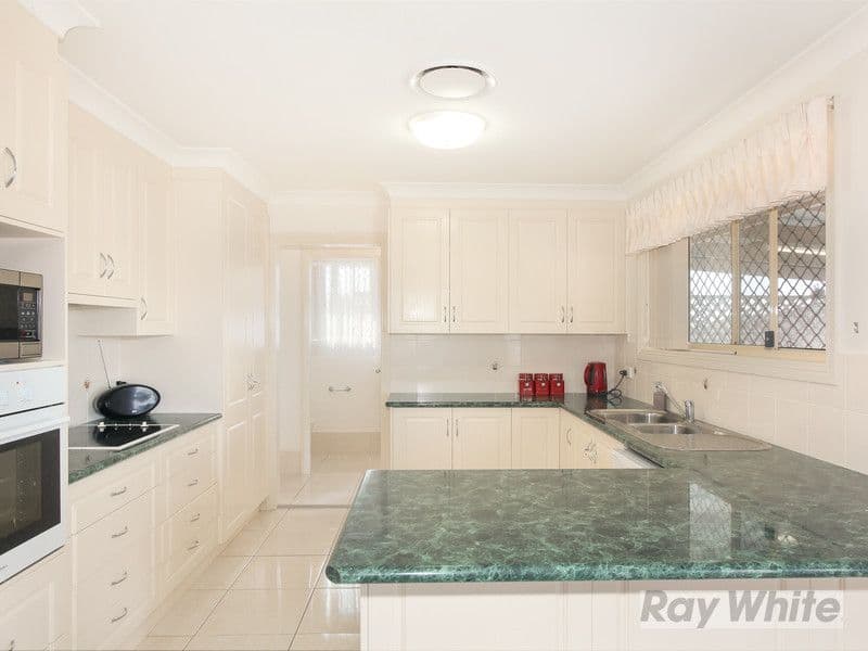 68 Wahroonga Drive, TAMWORTH NSW 2340, Tamworth - Thumbnail 3