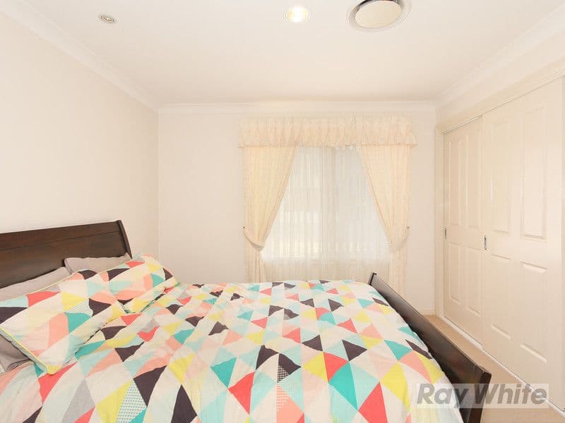68 Wahroonga Drive, TAMWORTH NSW 2340, Tamworth - Thumbnail 5