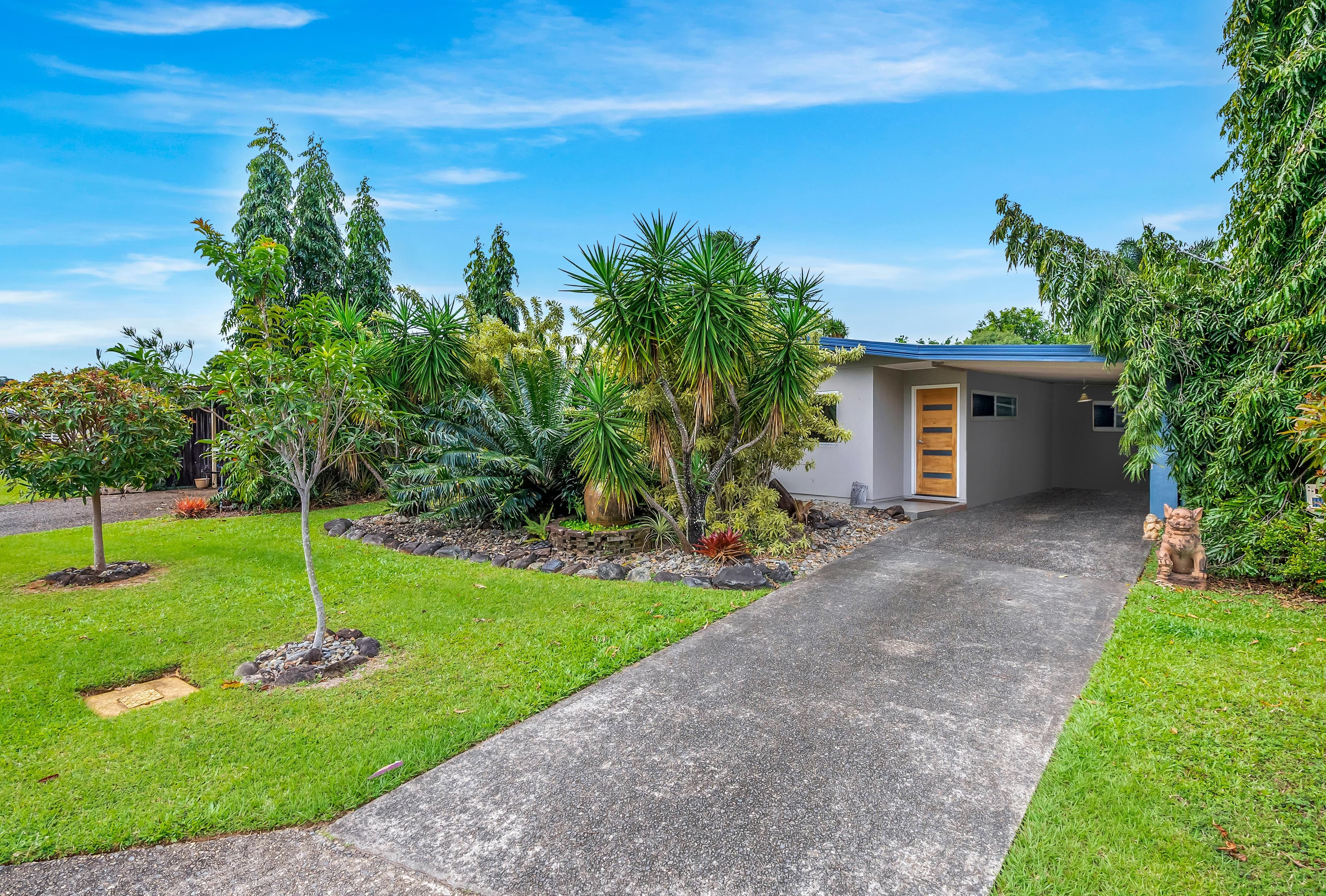 8 Metric Close, Smithfield QLD 4878, Smithfield - Thumbnail 2