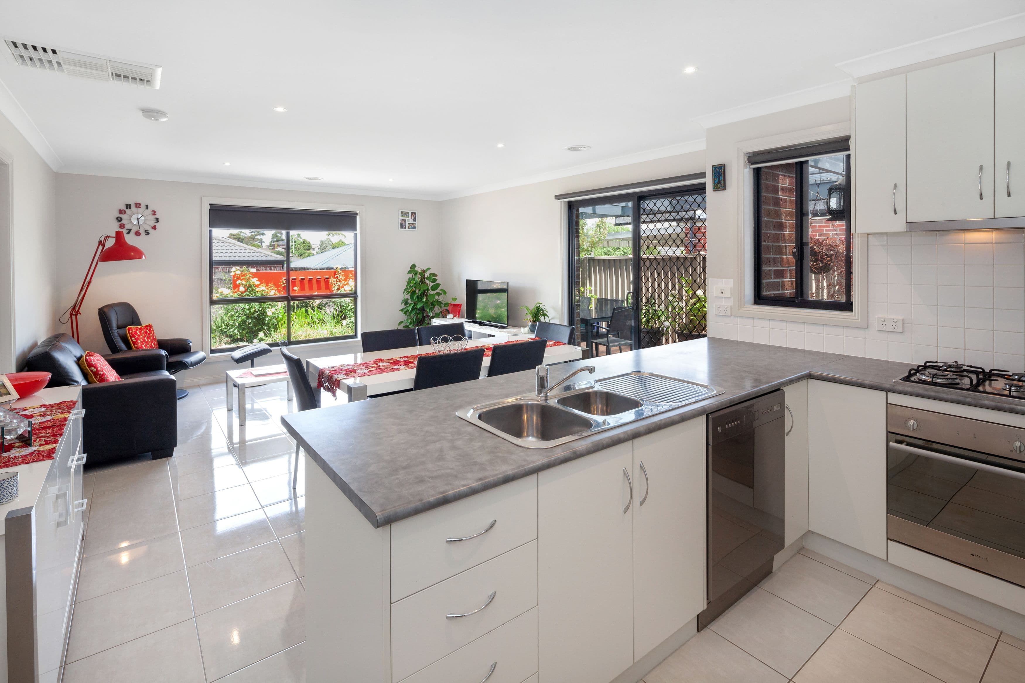 8 Harley Court, Mount Clear VIC 3350, Mount Clear - Thumbnail 5