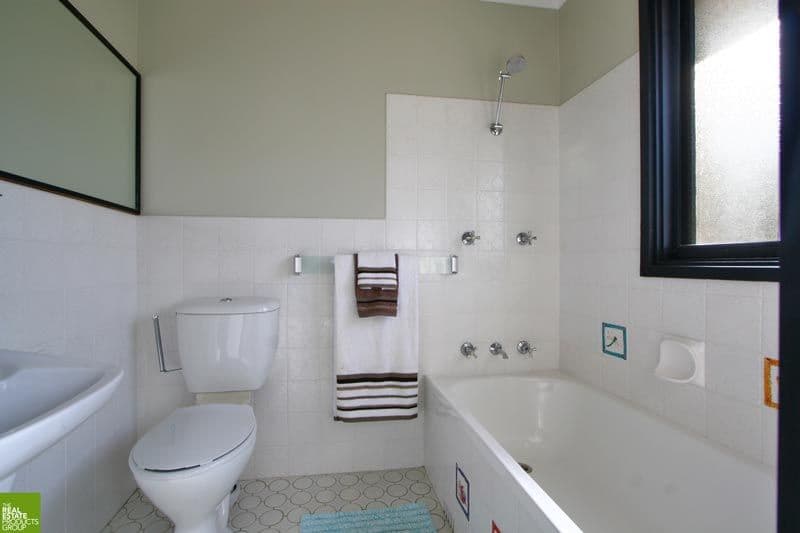 18  Goolagong Circuit, MOUNT WARRIGAL NSW 2528, Mount Warrigal - Thumbnail 5