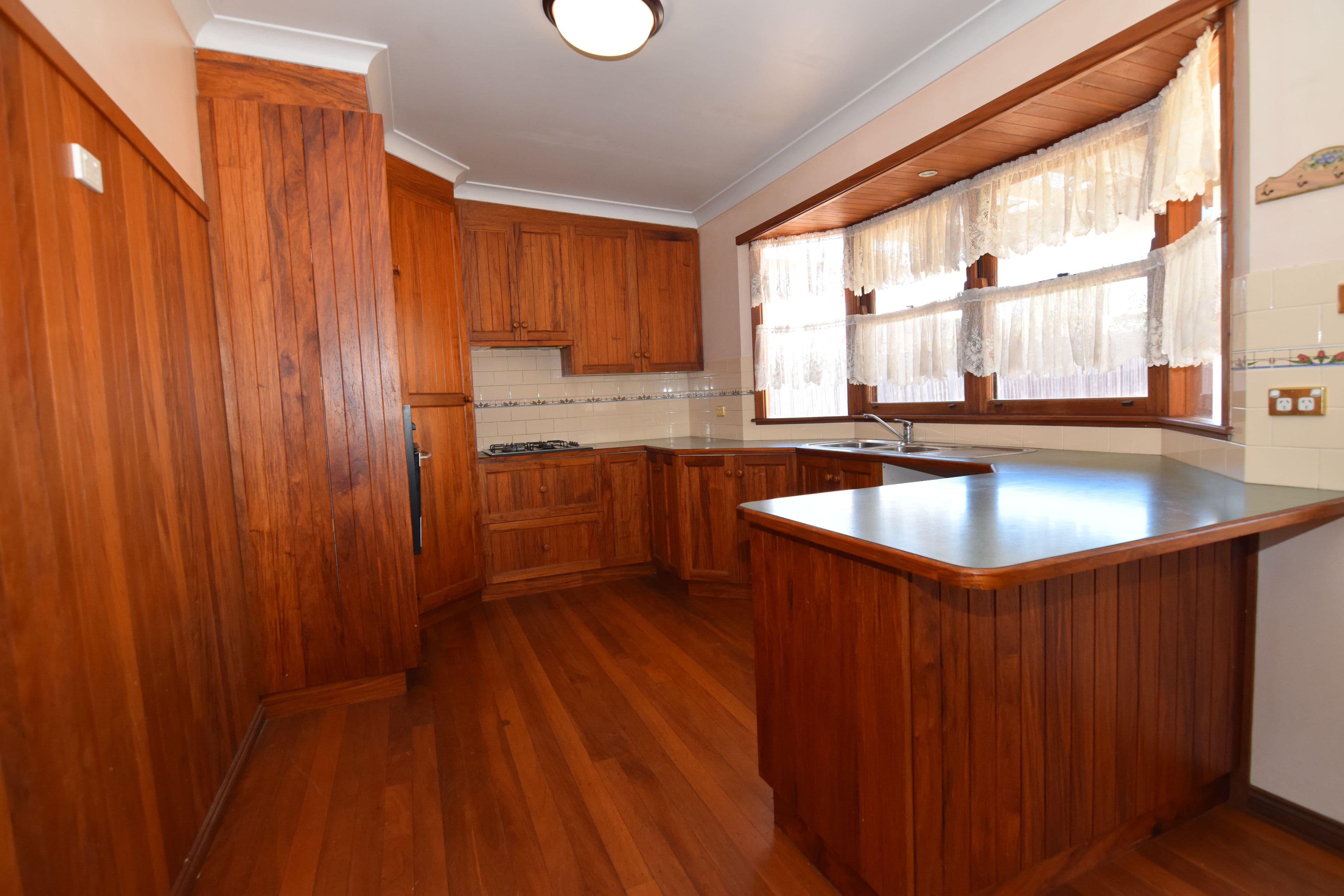 79 Miles Street, Tenterfield - Thumbnail 5