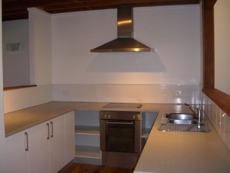 15 Gladstan Avenue, KATOOMBA NSW 2780, Katoomba - Thumbnail 2