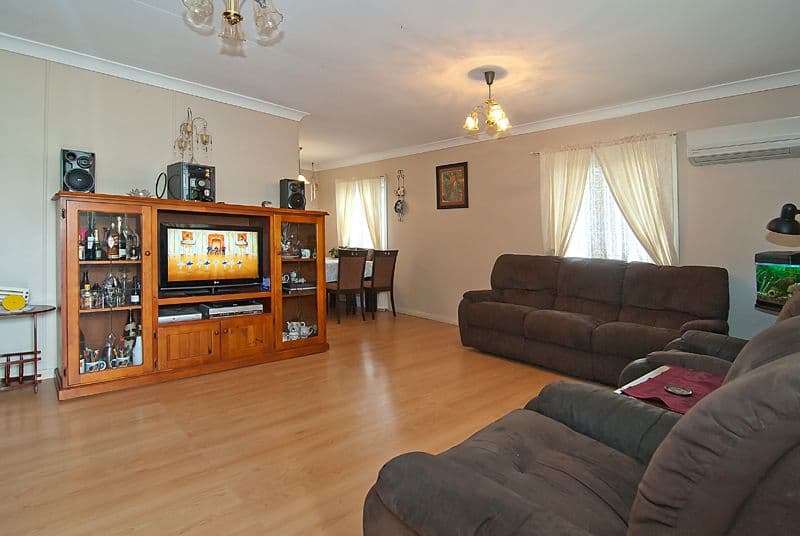 52 Smith Road, WOODRIDGE QLD 4114, Woodridge - Thumbnail 8