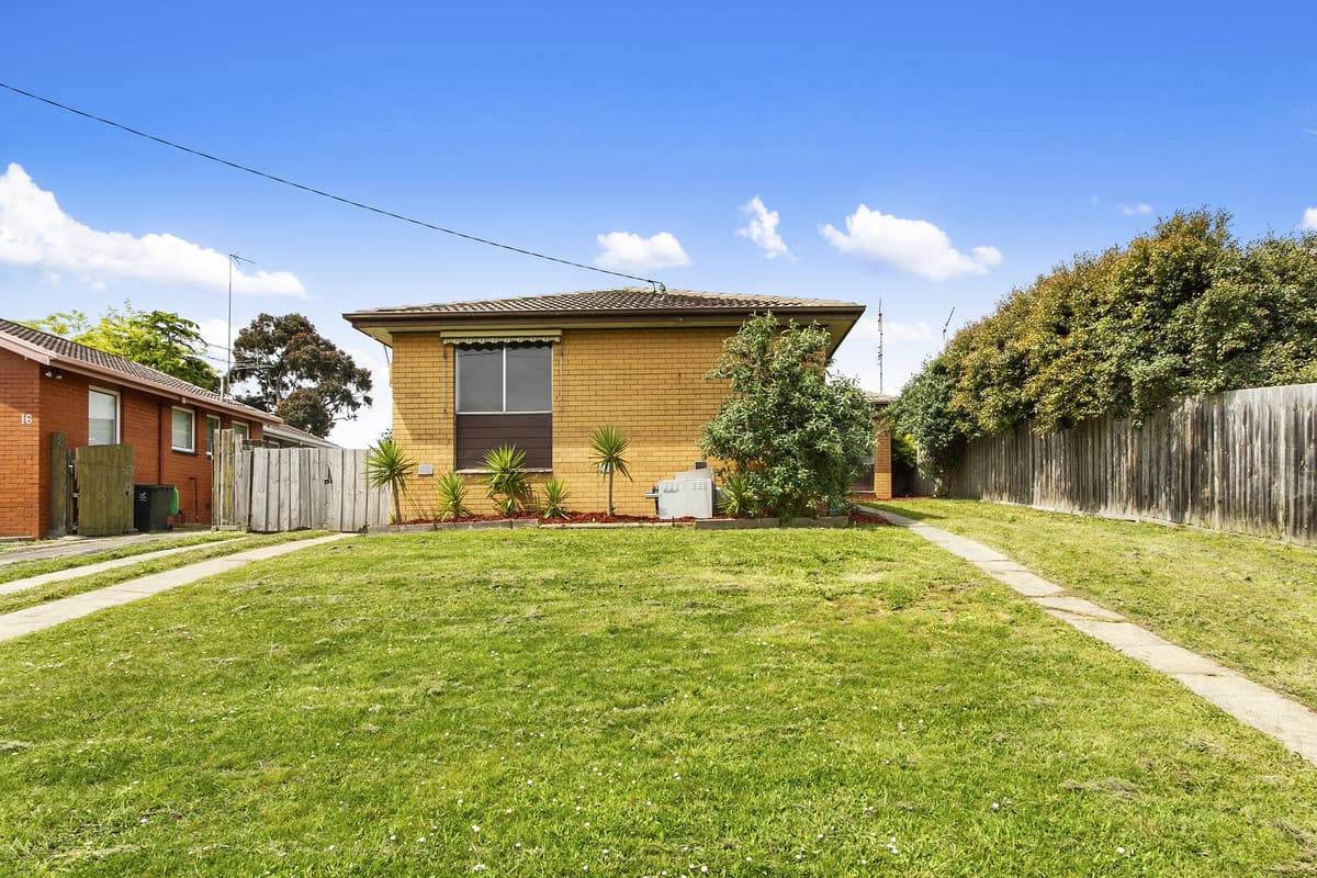 14 Blackwood Crescent, Churchill VIC 3842, Churchill - Thumbnail 2