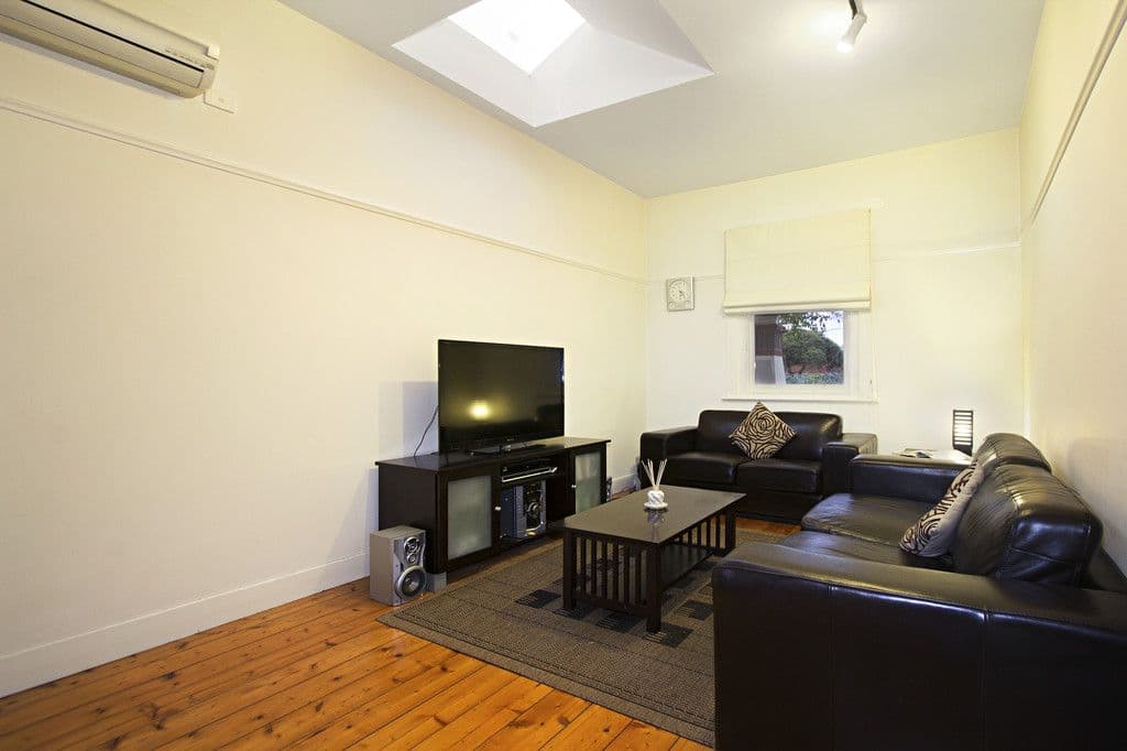 3 Grant Street, OAKLEIGH VIC 3166, Oakleigh - Thumbnail 2