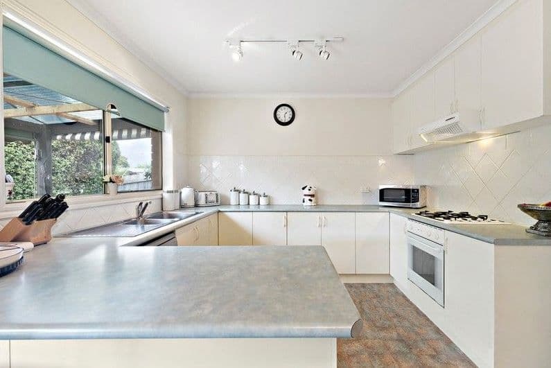 2 Cass Street, Rosebud VIC 3939, Rosebud - Thumbnail 2