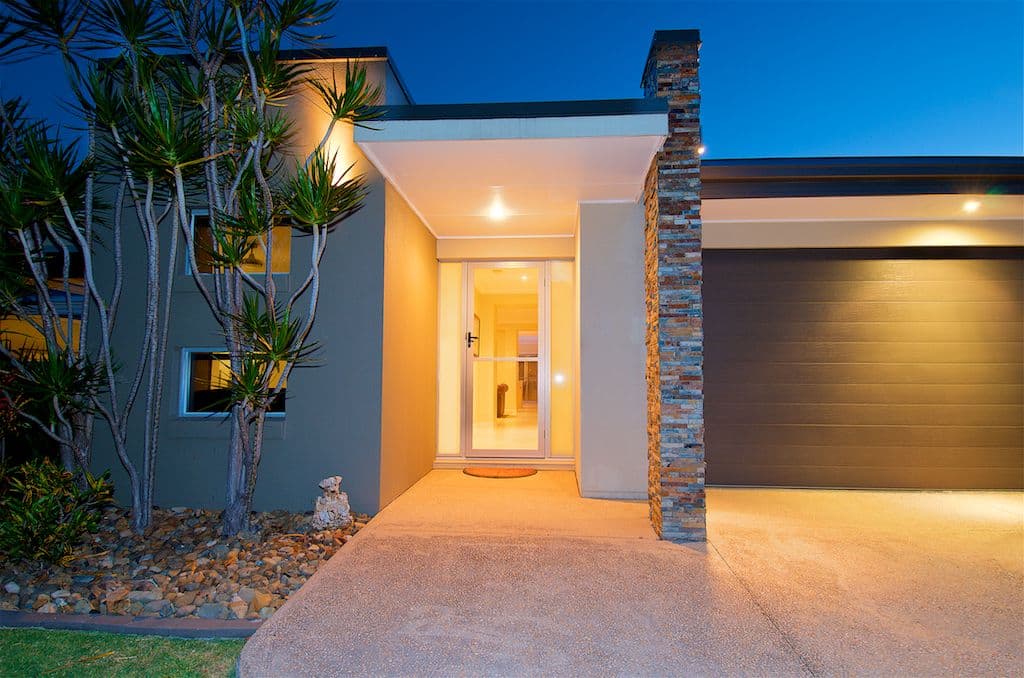 10 Laughlen Chase, Pacific Pines QLD 4211, Pacific Pines - Thumbnail 2