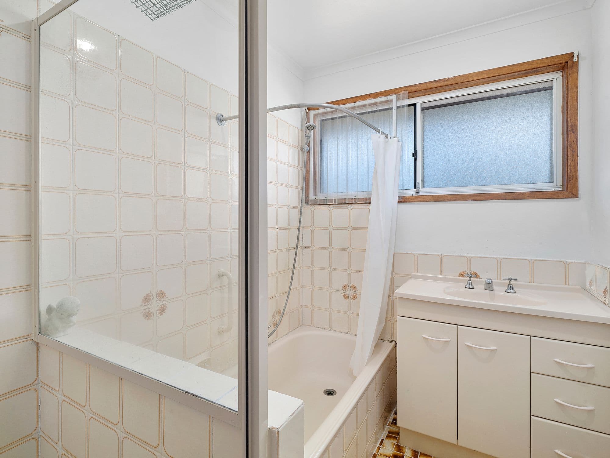 69 Monds Avenue, Benalla VIC 3672, Benalla - Thumbnail 7