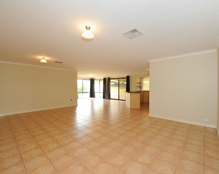 44 San Sebastian Boulevard, PORT KENNEDY WA 6172, Port Kennedy - Thumbnail 2