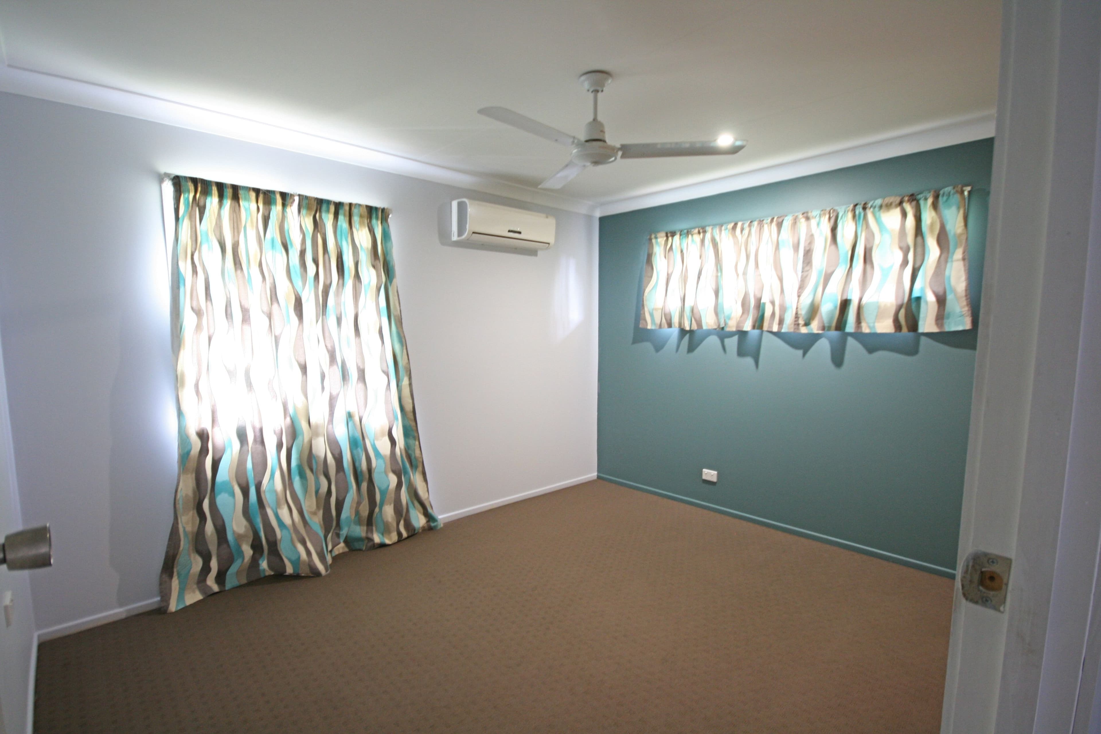 24 Utah Avenue, Sarina QLD 4737, Sarina - Thumbnail 4