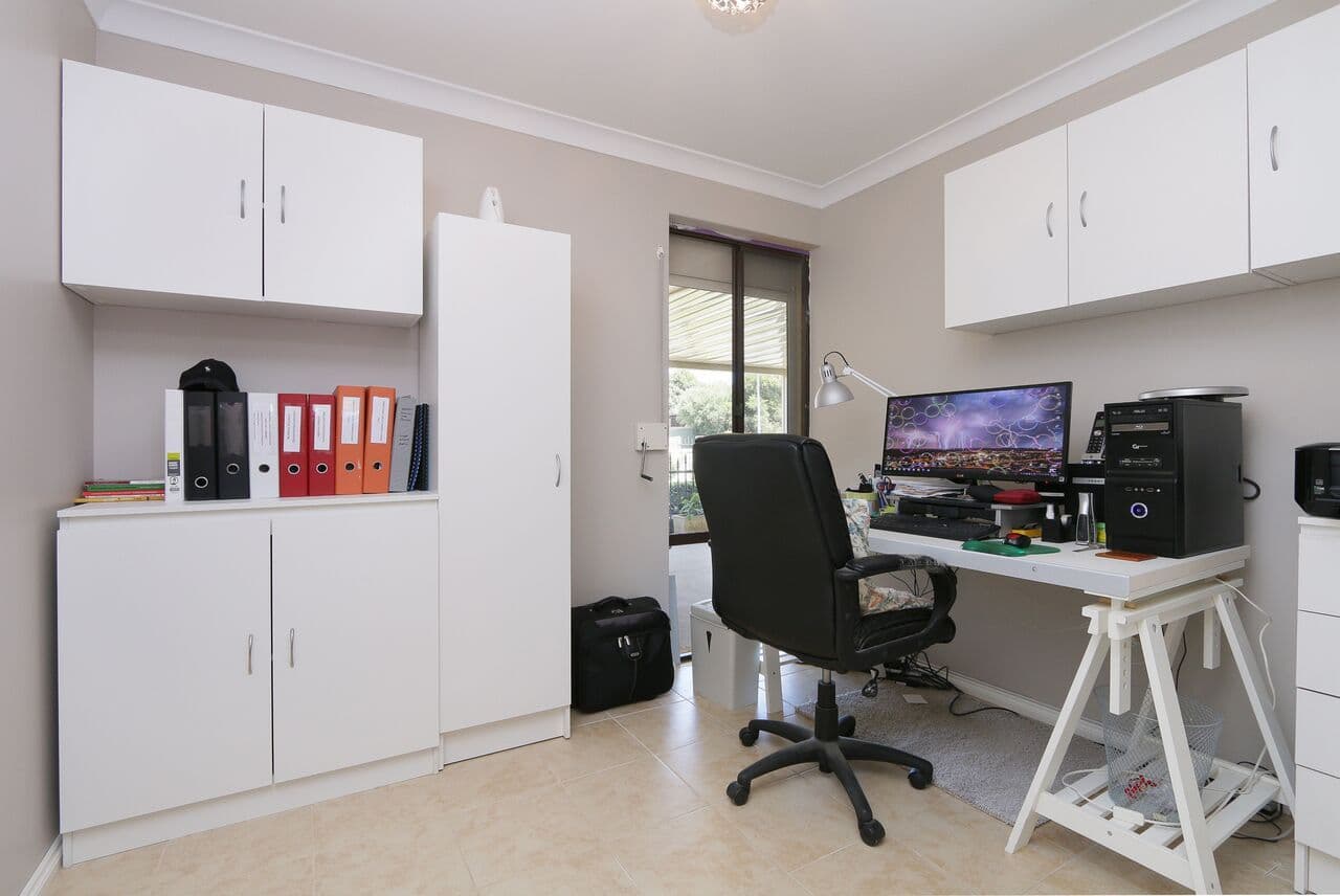 18 Sovereign Drive, Thornlie WA 6108, Thornlie - Thumbnail 8