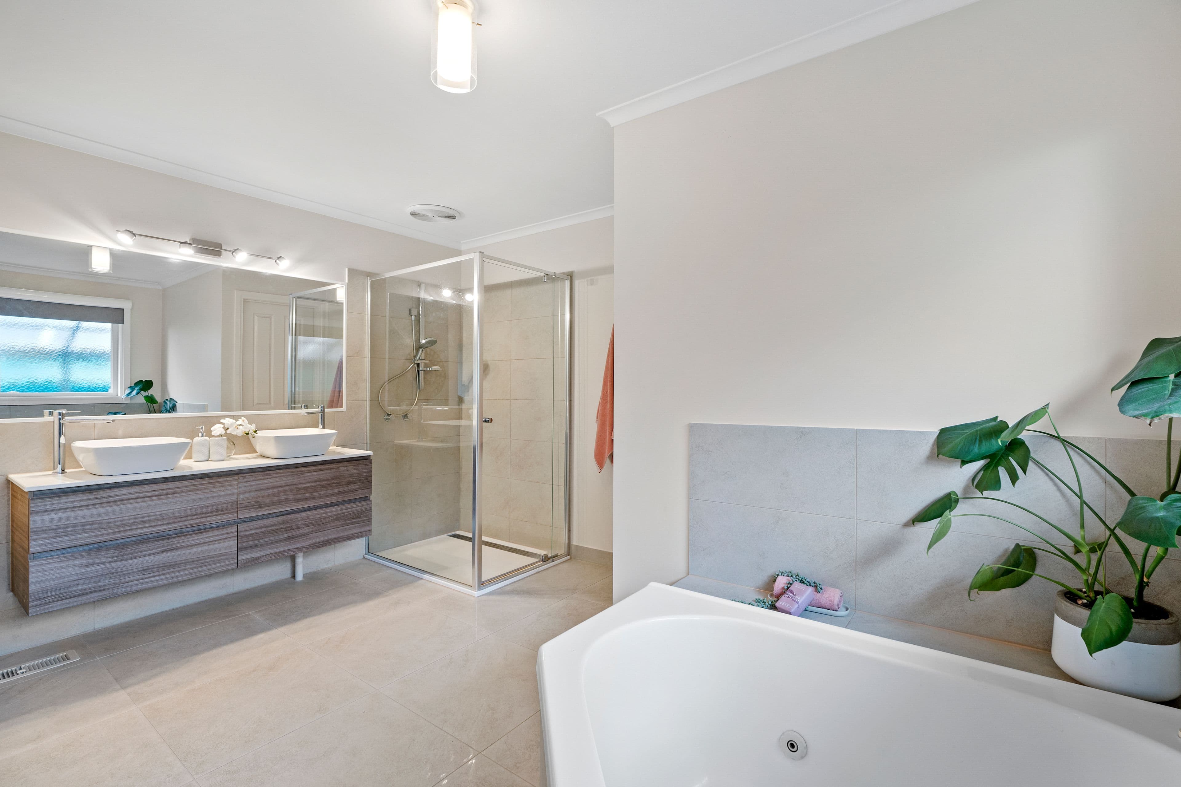 4 Pennycross Court, Rowville VIC 3178, Rowville - Thumbnail 8