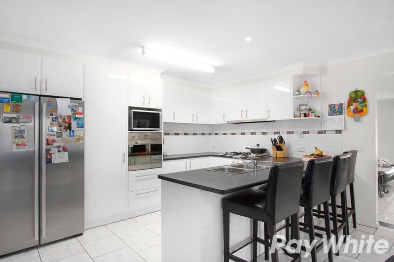64 Storey Drive, Pakenham VIC 3810, Pakenham - Thumbnail 5