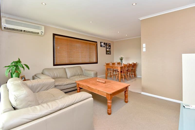 978 Rochedale Road, ROCHEDALE SOUTH QLD 4123, Rochedale South - Thumbnail 4
