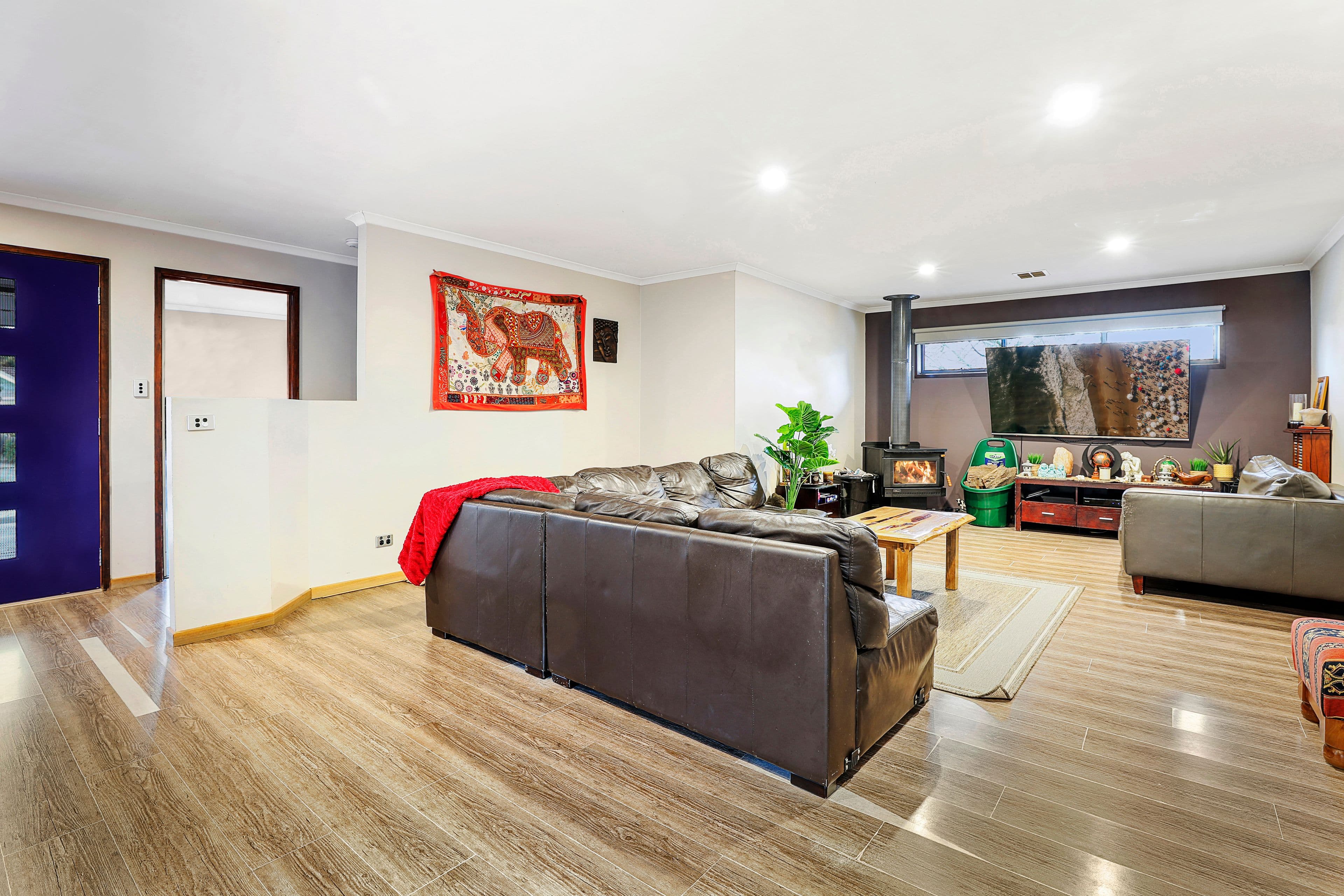 5 Greenacre Crescent, Narre Warren VIC 3805, Narre Warren - Thumbnail 2
