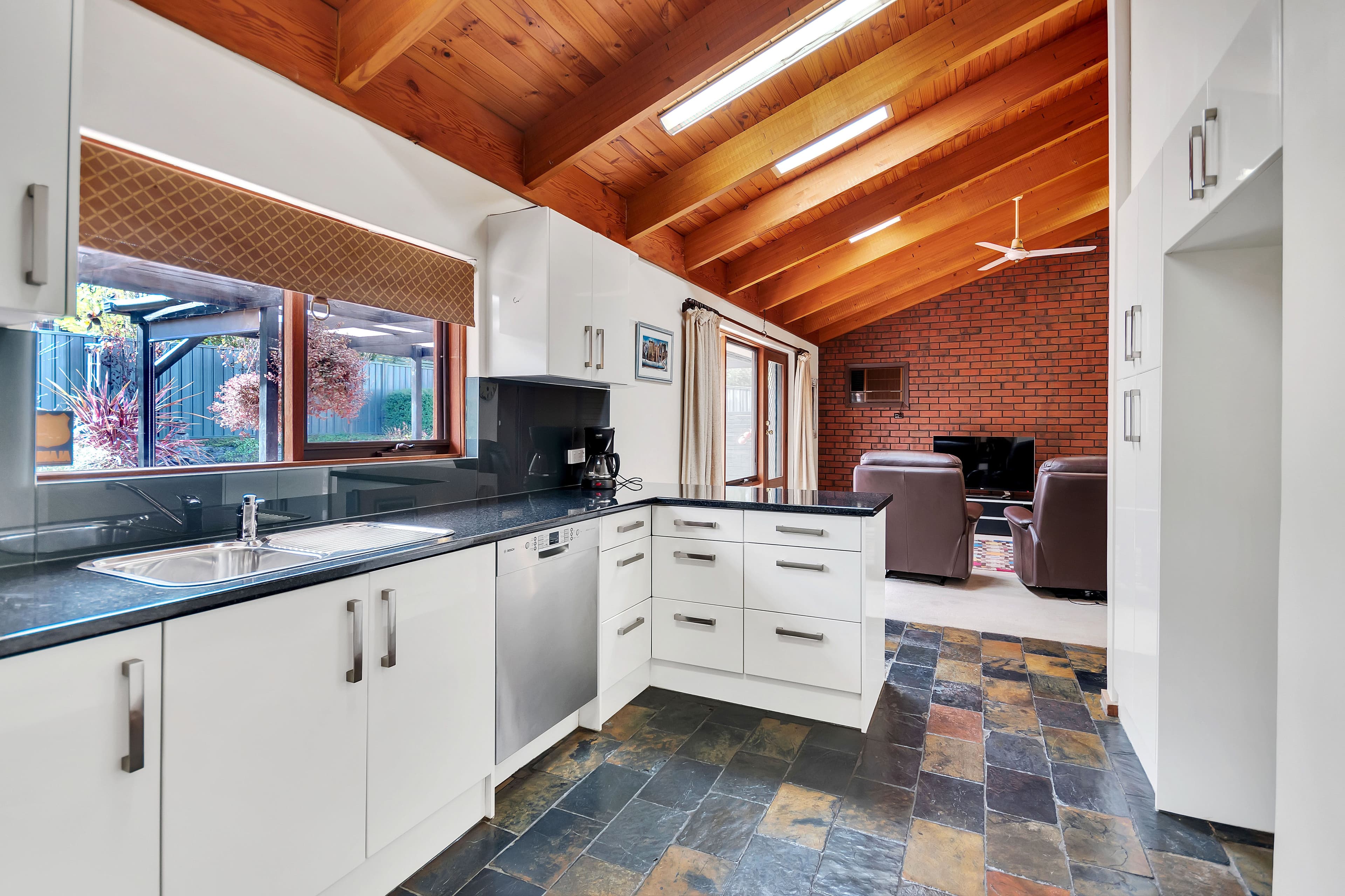 6 Memford Way, Flagstaff Hill SA 5159, Flagstaff Hill - Thumbnail 5