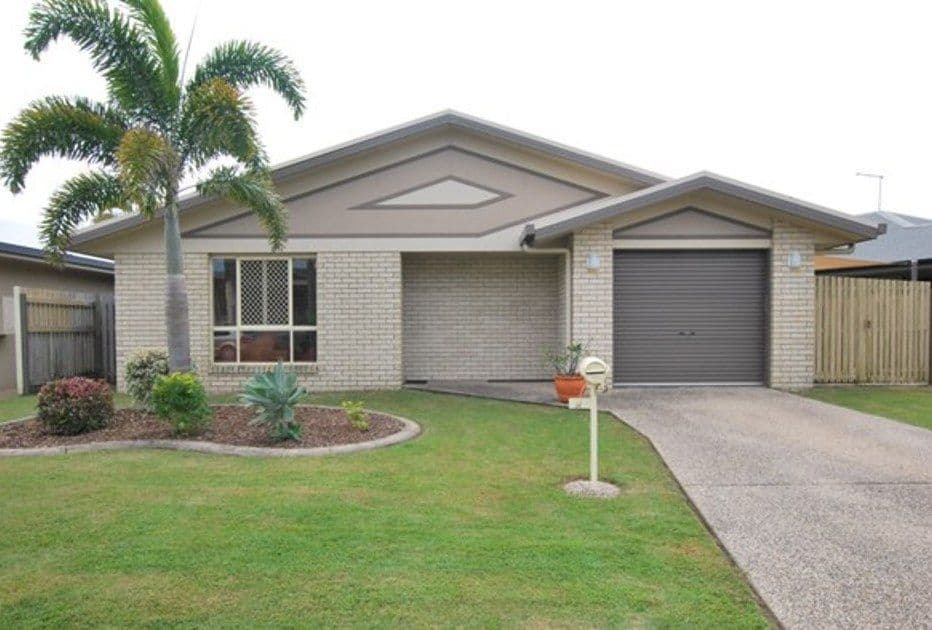 3 Sunseeker Court, BLACKS BEACH QLD 4740, Blacks Beach - Image 1