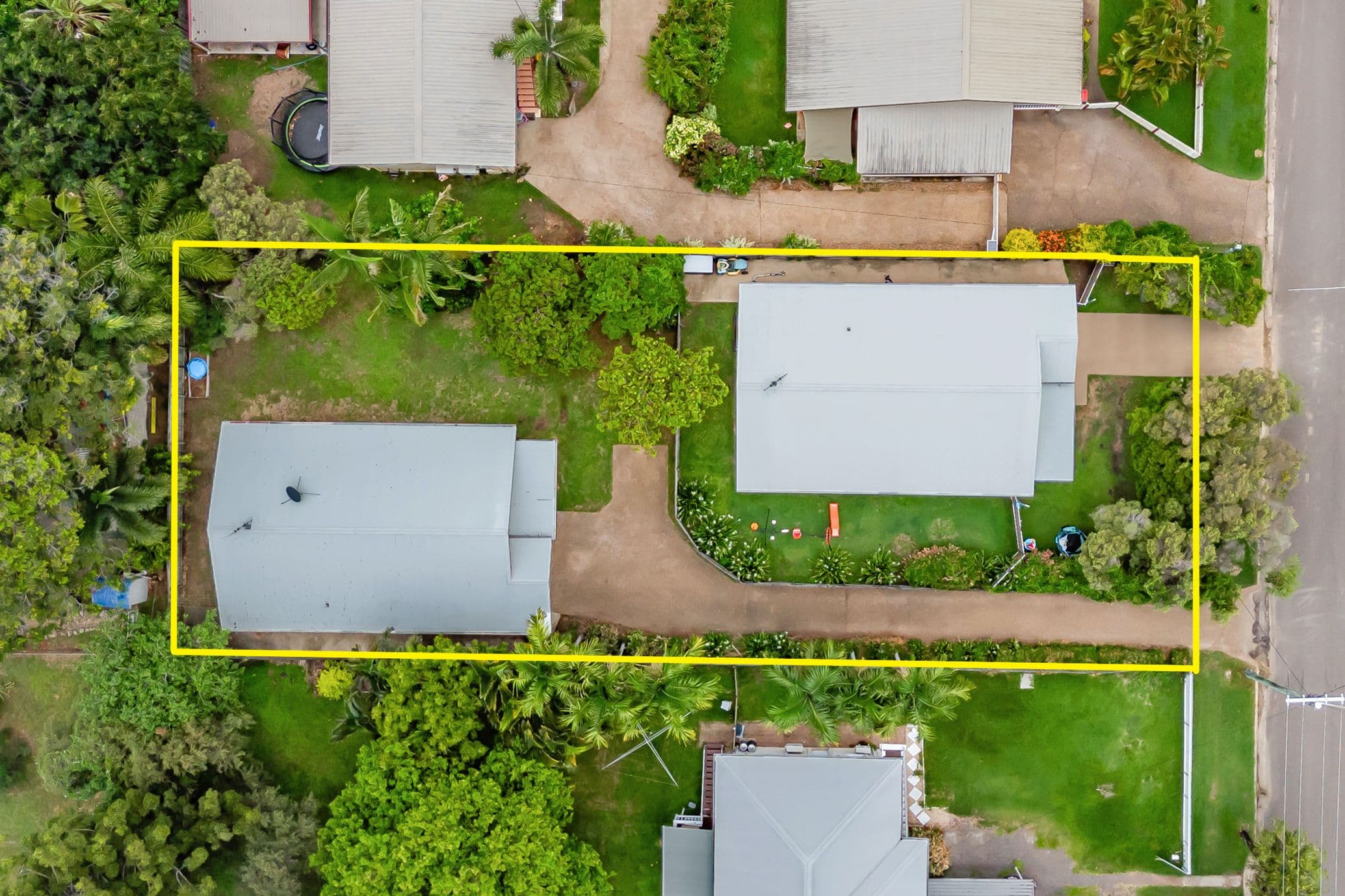 70 Ireland Street, Oonoonba QLD 4811, Oonoonba - Image 1