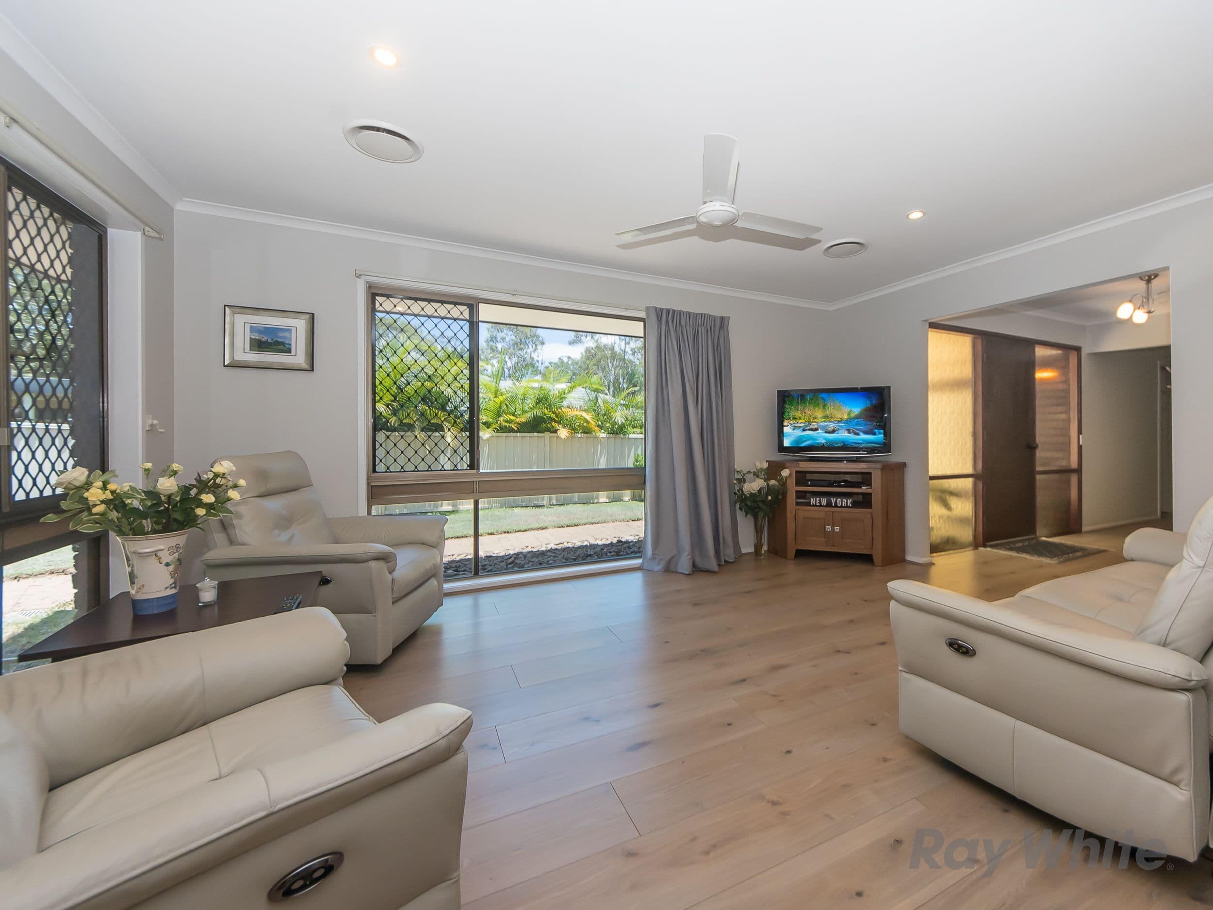10 Barfoot Street, Bracken Ridge QLD 4017, Bracken Ridge - Thumbnail 2