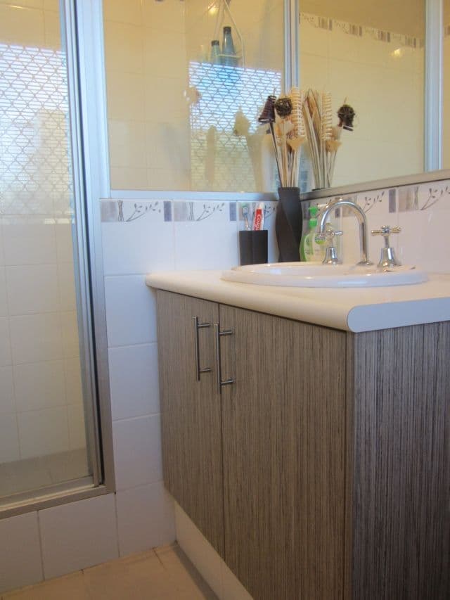 49 Orpington Street, CLOVERDALE WA 6105, Cloverdale - Thumbnail 7