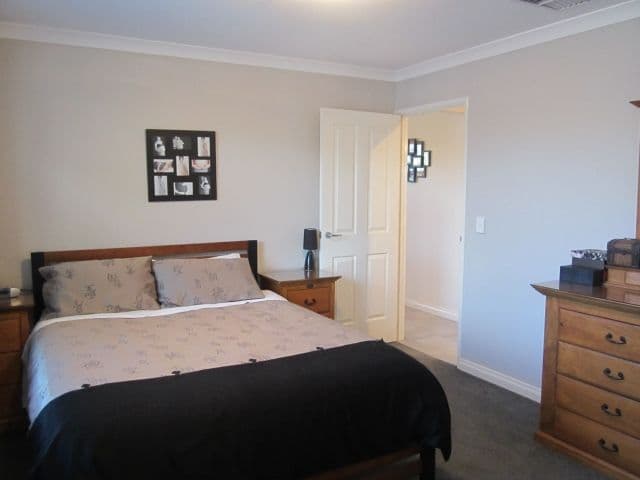 49 Orpington Street, CLOVERDALE WA 6105, Cloverdale - Thumbnail 8