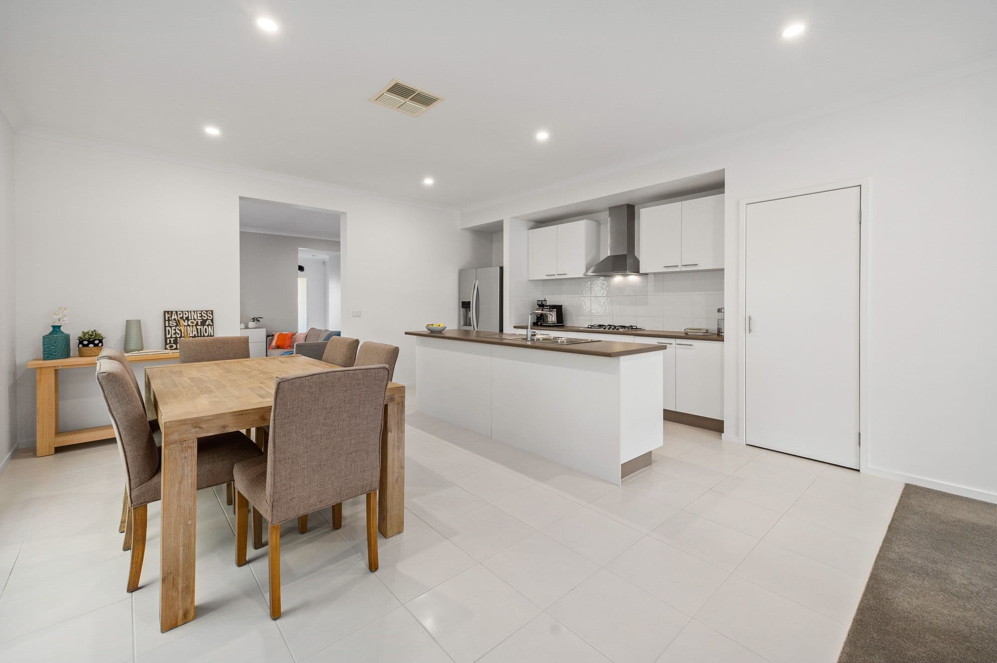 12 Mchaffie Terrace, MANOR LAKES VIC 3024, Manor Lakes - Thumbnail 4