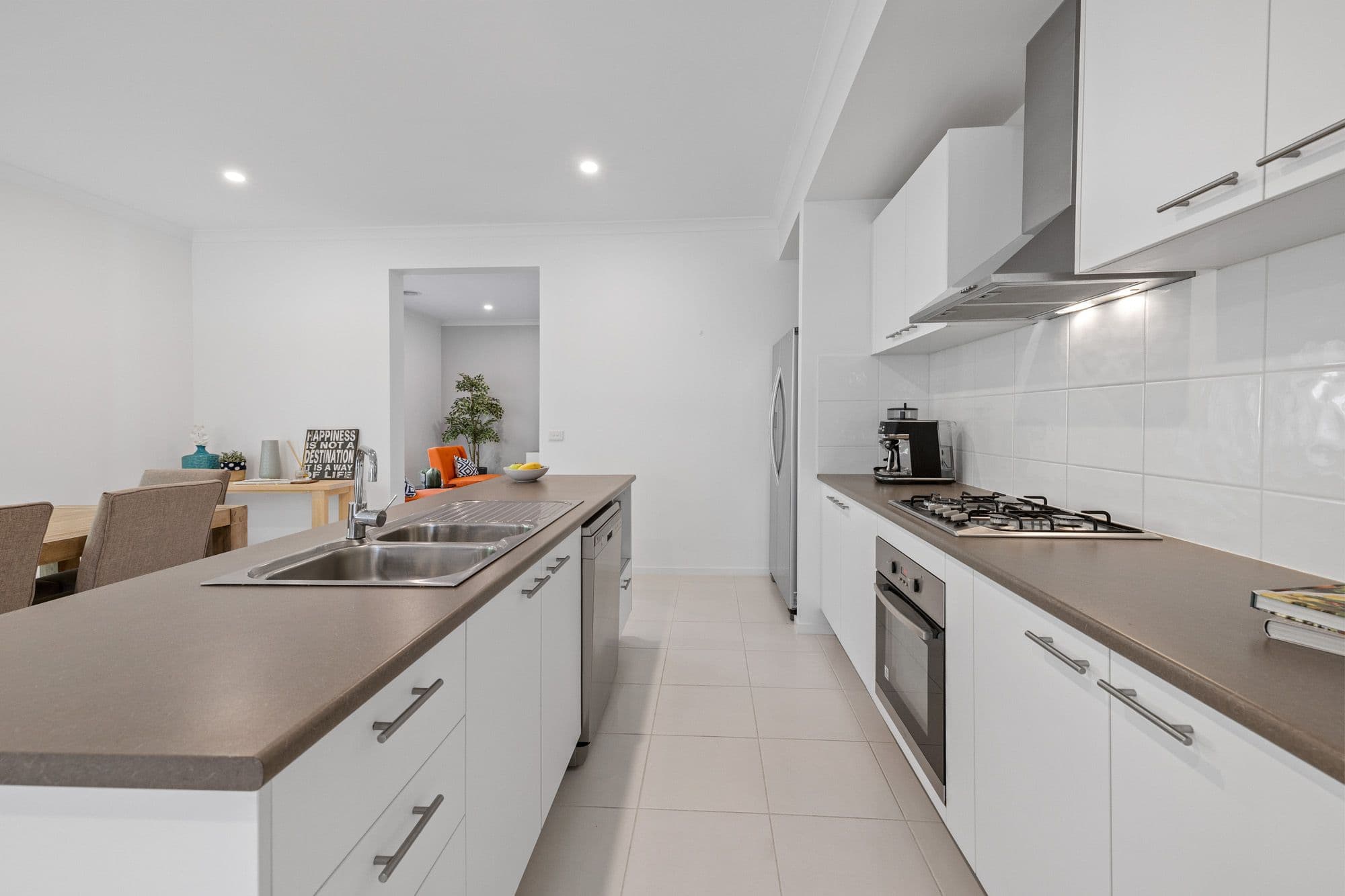 12 Mchaffie Terrace, MANOR LAKES VIC 3024, Manor Lakes - Thumbnail 6