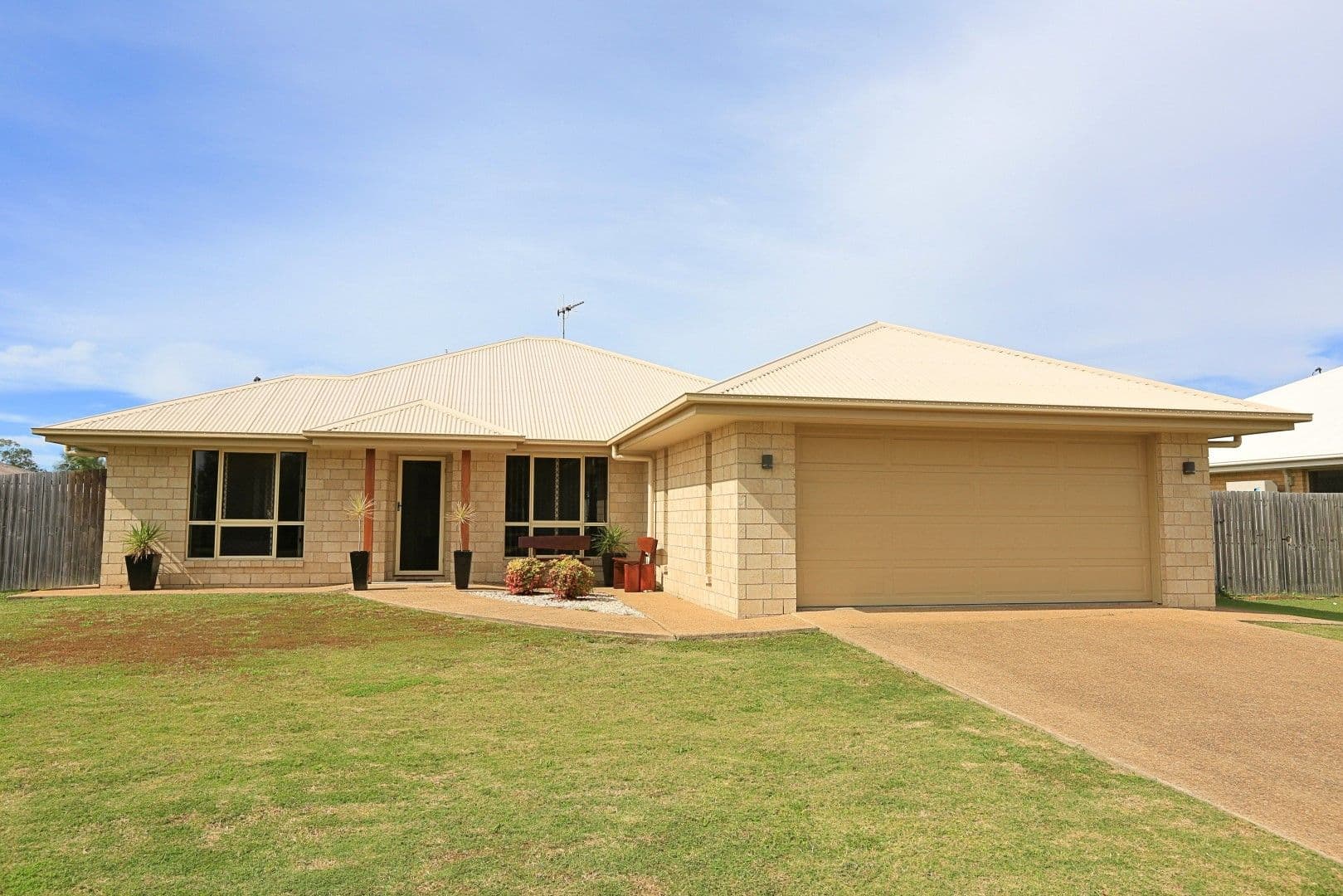 32 Greathead Road, ASHFIELD QLD 4670, Ashfield - Image 1