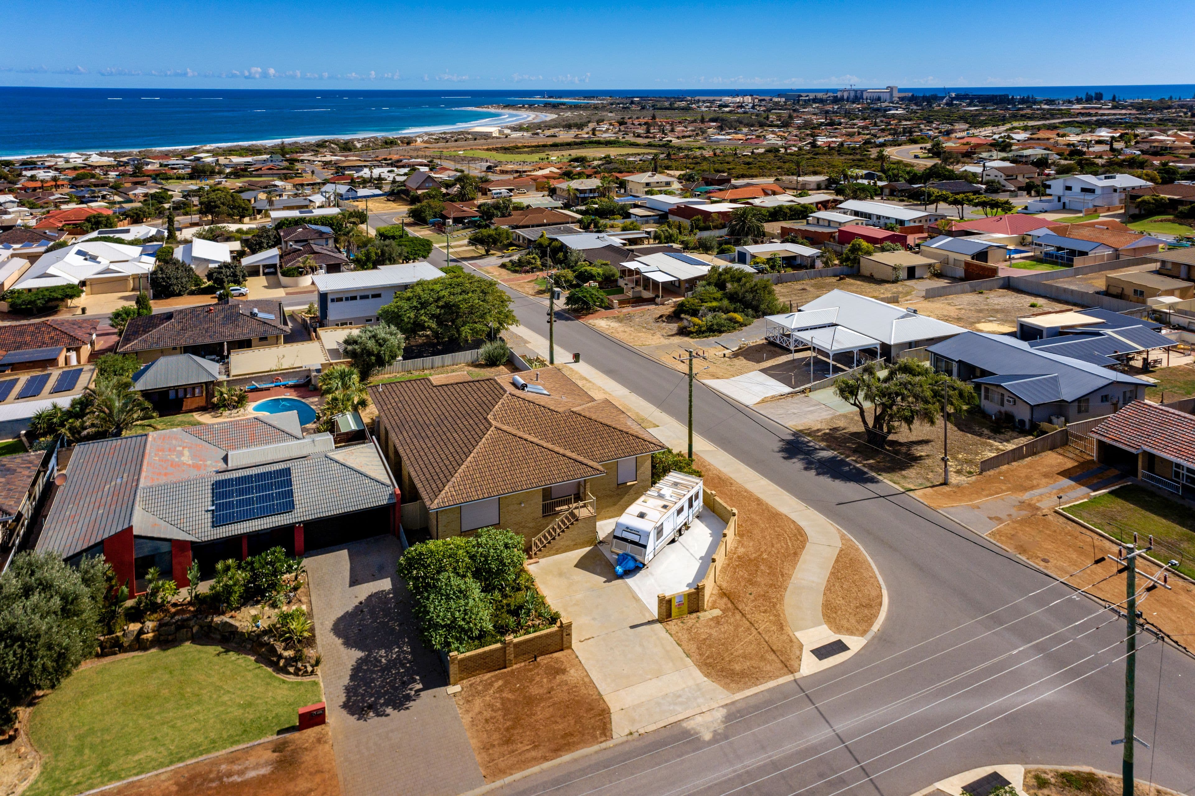 2 Maidstone Street, Mount Tarcoola WA 6530, Mount Tarcoola - Thumbnail 2