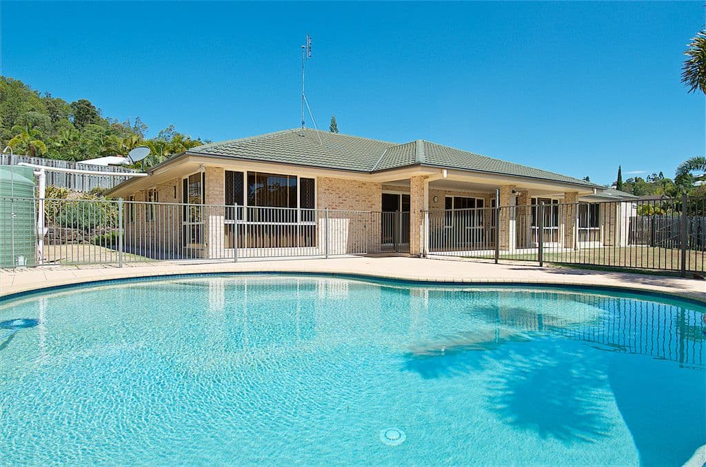8 Osmond Court, Pacific Pines QLD 4211, Pacific Pines - Thumbnail 2
