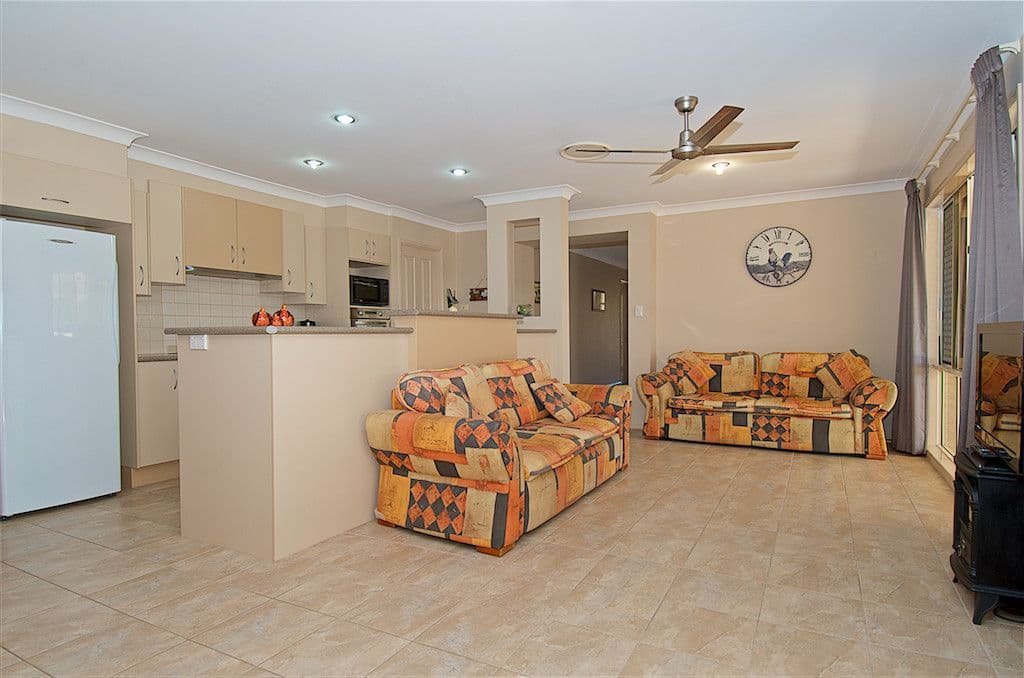 8 Osmond Court, Pacific Pines QLD 4211, Pacific Pines - Thumbnail 6